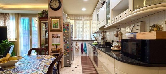 2 bedrooms Apartment in Rome, Italy No. 273328 9