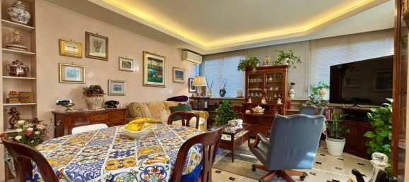 2 bedrooms Apartment in Rome, Italy No. 273328 7