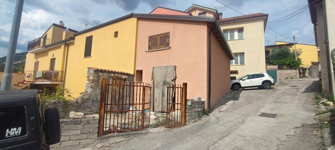 Studio in Pizzoli, Italy No. 128830