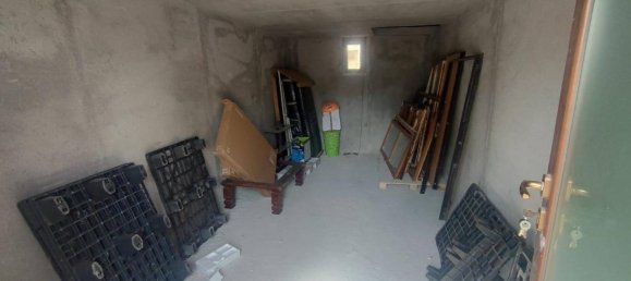 Studio in Pizzoli, Italy No. 128830 3