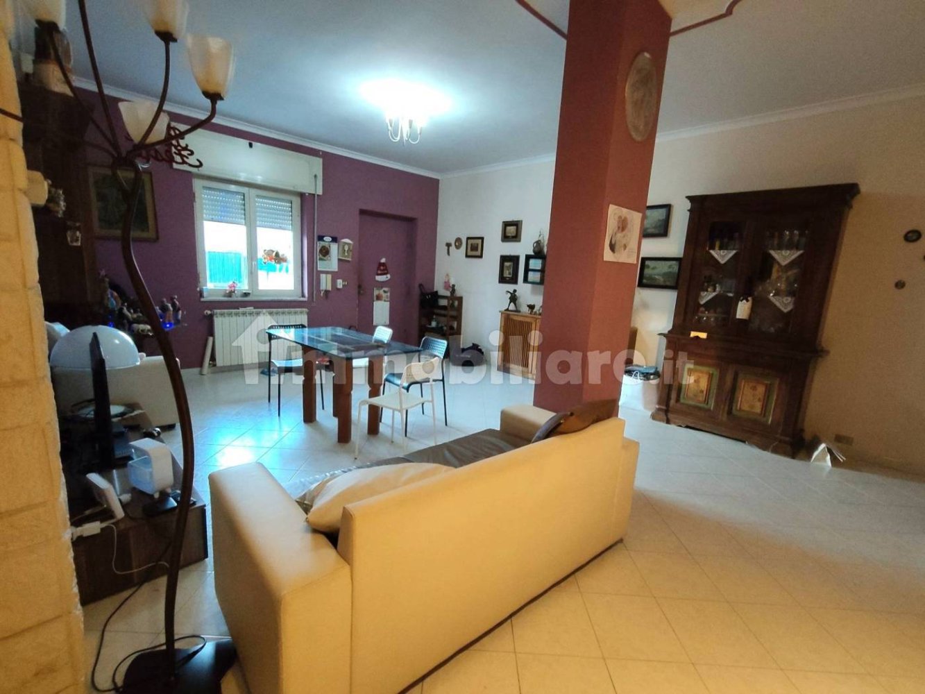 5 bedrooms Villa in Giugliano in Campania, Italy No. 119434