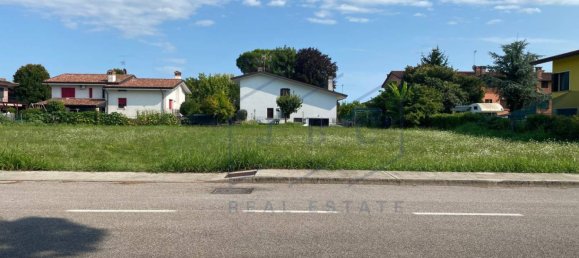 1703m² Land in Pordenone, Italy No. 306495 9