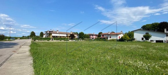 1703m² Land in Pordenone, Italy No. 306495 8