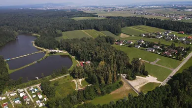 Terreno em Wundschuh, Austria N.º 153756