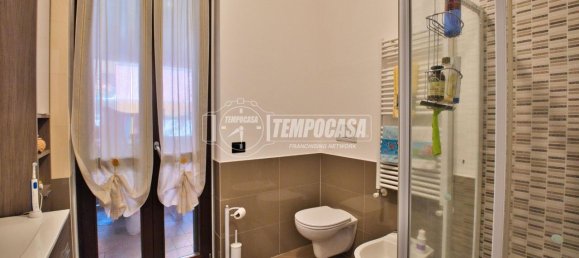 4 rooms Villa in Romentino, Italy No. 14616 11