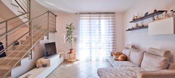 4 rooms Villa in Romentino, Italy No. 14616 4