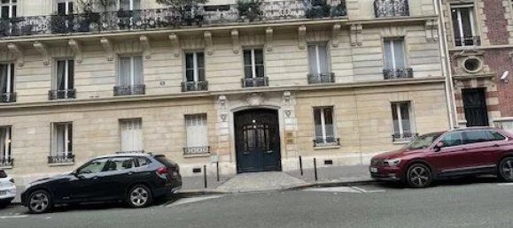 Studio in Paris, France, Nr. 329833 2
