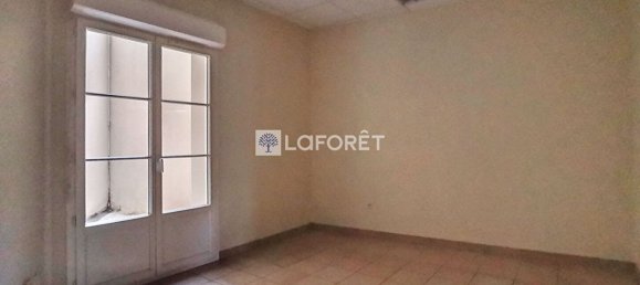 2 rooms Commercial property in Chauny, France No. 262156 6