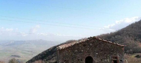 5غرفة شقة في Montecatini Val di Cecina, Italy رقم 62897 3