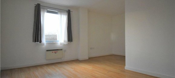 Apartamento T1 em London, United Kingdom N.º 7788 8