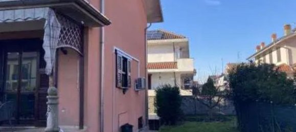 6-Zimmer Haus in Noviglio, Italy, Nr. 3241 2