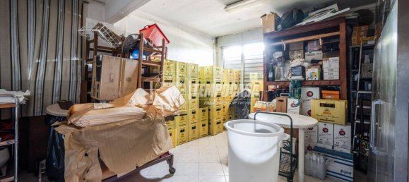 3 bedrooms House in Maranello, Italy No. 338714 36