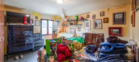 3 bedrooms House in Maranello, Italy No. 338714 35