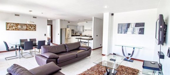 2 chambres Condo à Santa Ana, Costa Rica No. 854 3