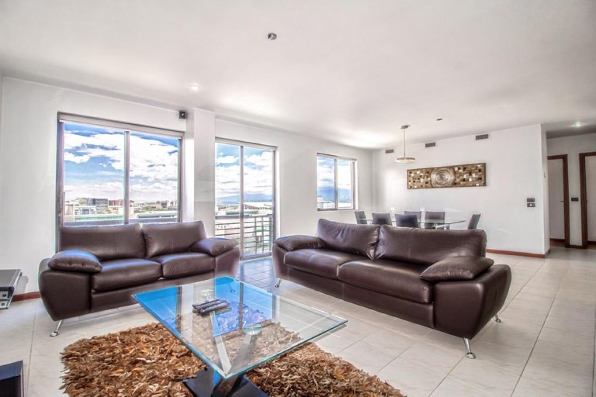 2 chambres Condo à Santa Ana, Costa Rica No. 854