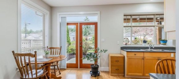 4 Schlafzimmer Haus in British Columbia, Canada, Nr. 1197 7