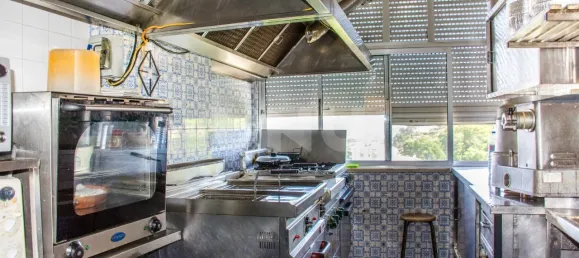  عقار تجاري في Covilha, Portugal 90متر مربع رقم 74615 11