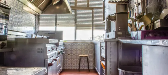  عقار تجاري في Covilha, Portugal 90متر مربع رقم 74615 8