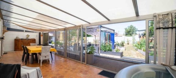 4 Schlafzimmer Haus in Sainte-Gemme-la-Plaine, France, Nr. 287116 6