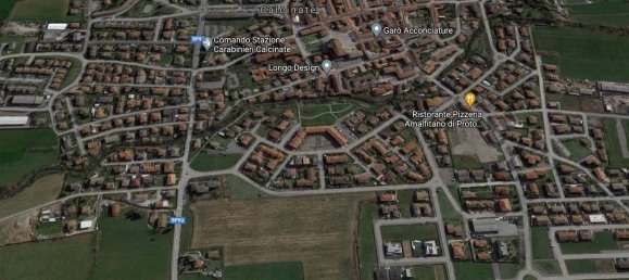 610m² Land in Calcinate, Italy No. 73751 8