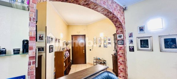 2 bedrooms Apartment in Rome, Italy No. 168816 5