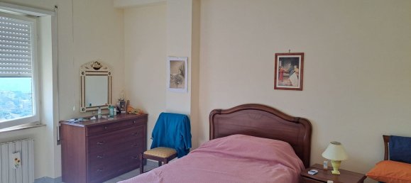 Apartamento de 3 divisões em Velletri, Italy N.º 46871 32