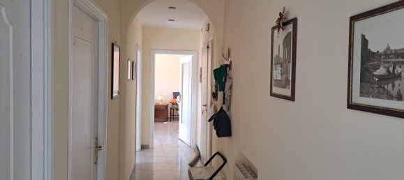 Apartamento de 3 divisões em Velletri, Italy N.º 46871 6