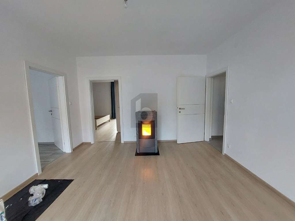 3 rooms Apartment in Kirchberg am Wagram, Austria No. 13873