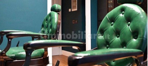 2 rooms Commercial property in Milan, Italy No. 372178 3