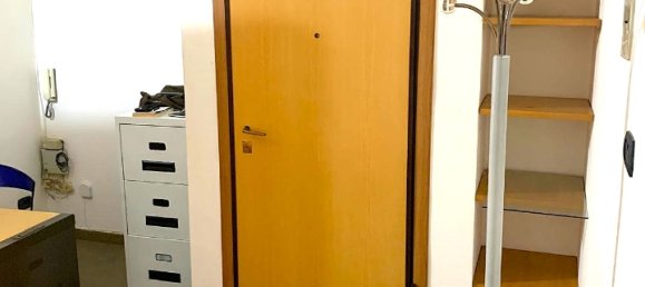 2 rooms Apartment in Catania, Italy No. 34919 8