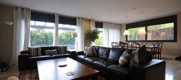 4 bedrooms Villa in Caldes d'Estrac, Spain No. 63 2