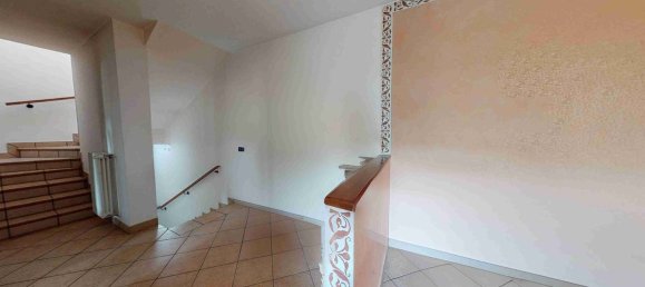 Duplex T3 em Tradate, Italy N.º 361318 7