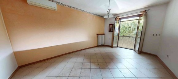 Duplex T3 em Tradate, Italy N.º 361318 10