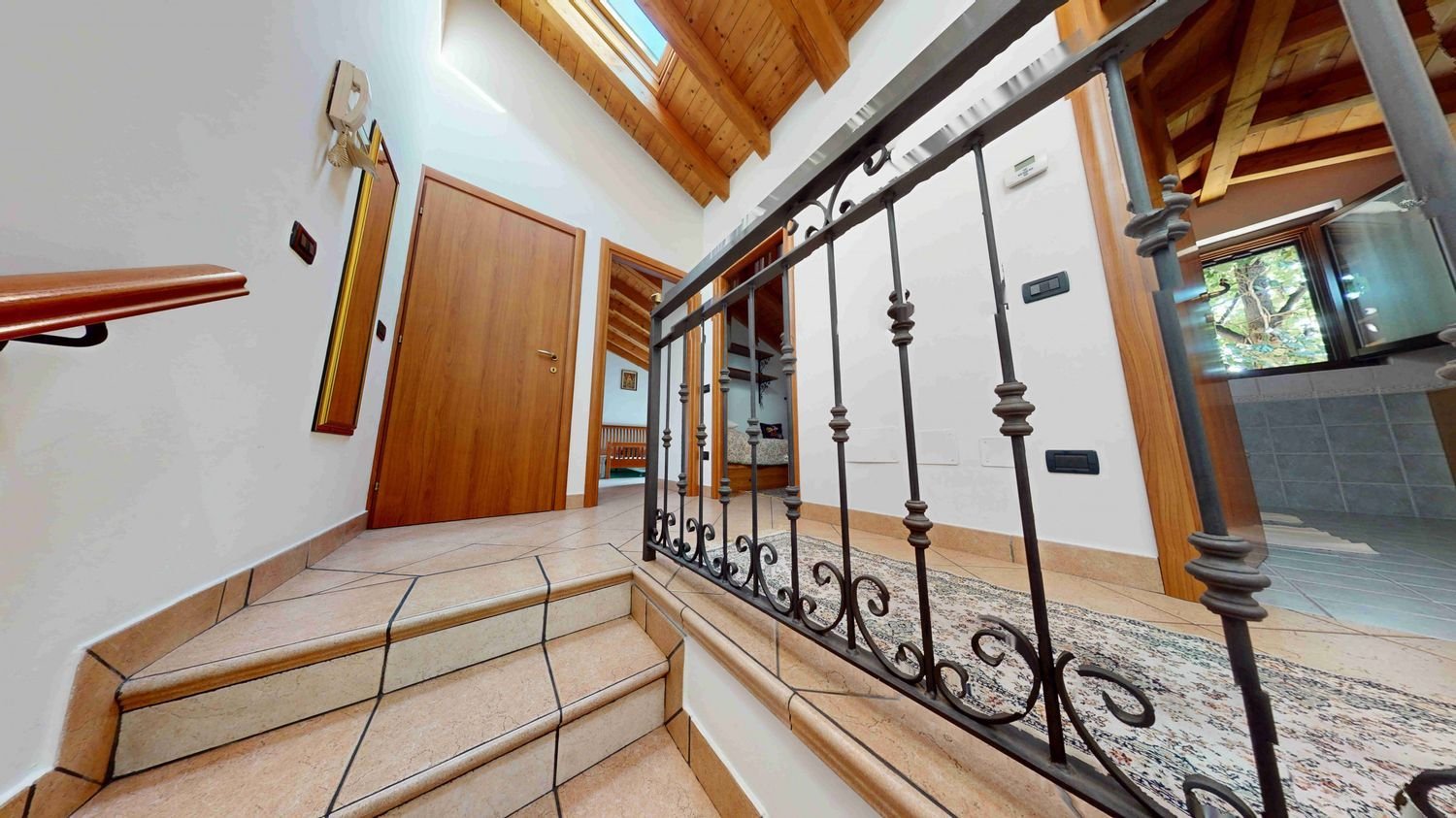 Duplex T3 em Tradate, Italy N.º 361318