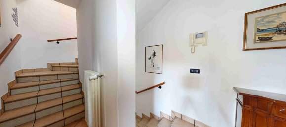 Duplex T3 em Tradate, Italy N.º 361318 16