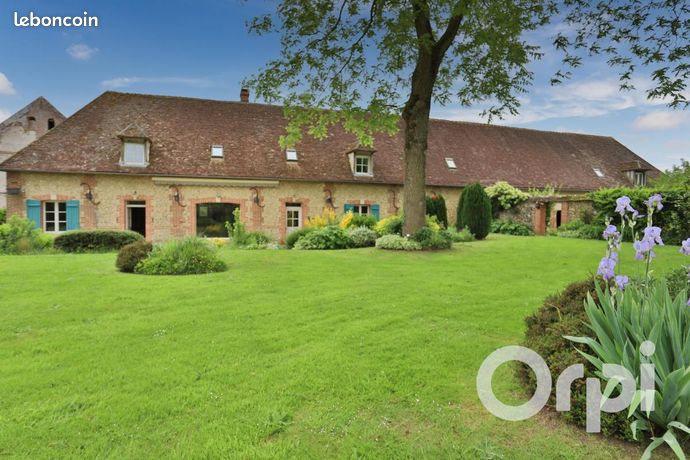  Castillos de 6 dormitorios en Meru, France No. 303463