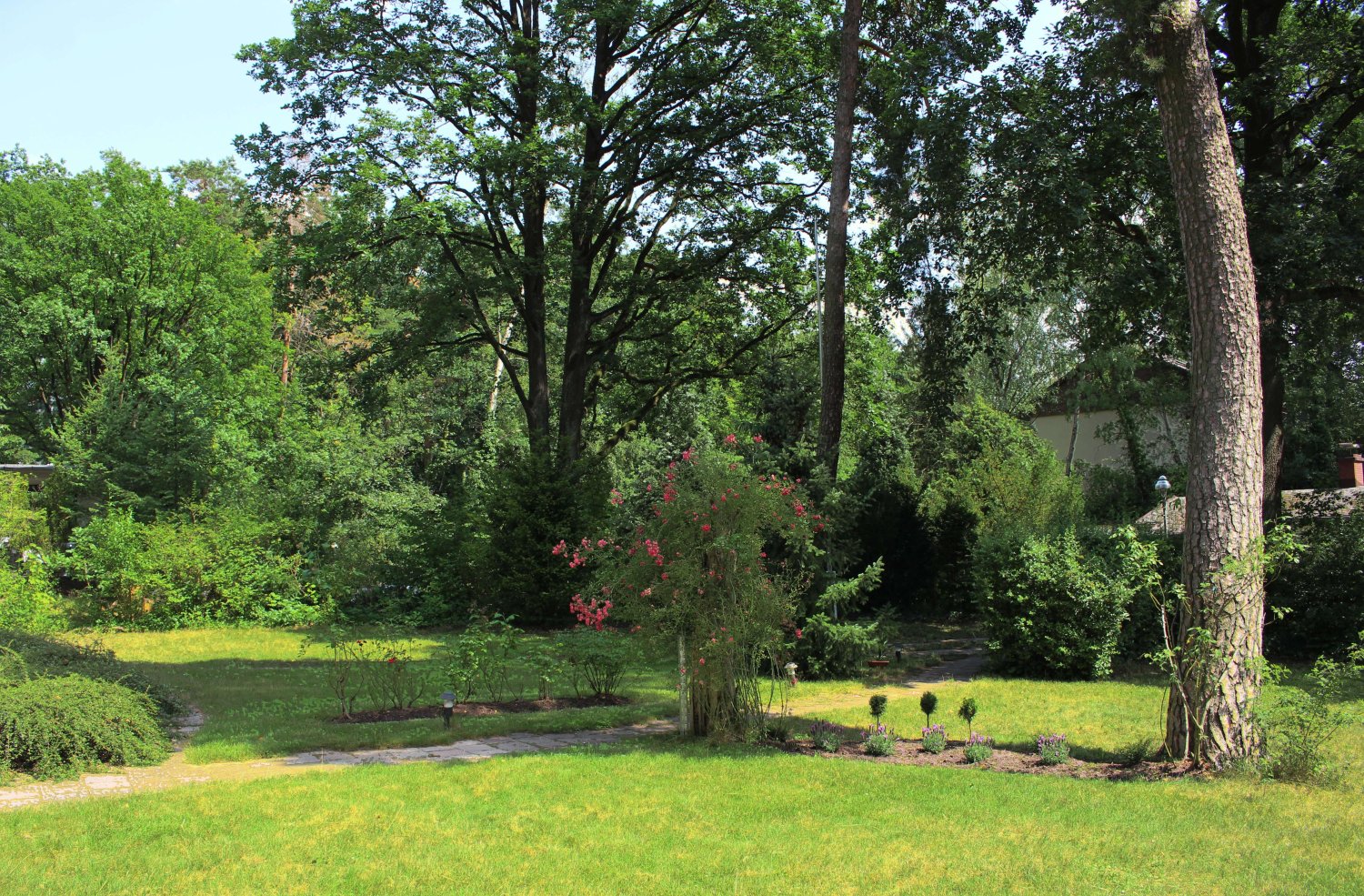  قطعة أرض في Frohnau, Germany رقم 35066