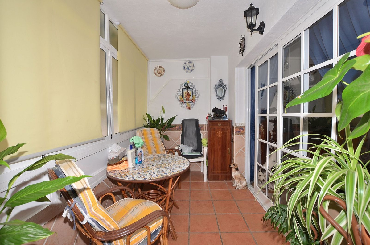 Apartamento de 3 dormitorios en Fuengirola, Spain No. 238063