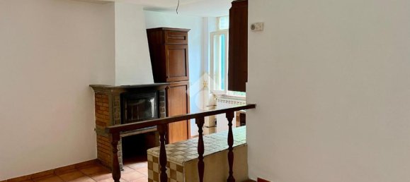 Apartamento de 3 dormitorios en Soriano nel Cimino, Italy No. 54768 5