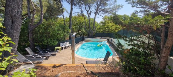 5 bedrooms House in Aubagne, France No. 361730 14