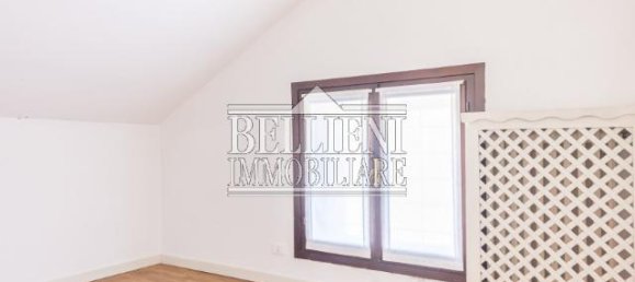 4 rooms Penthouse in Vicenza, Italy No. 2138 6