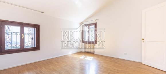 4 rooms Penthouse in Vicenza, Italy No. 2138 18