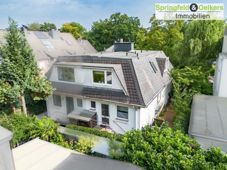 4غرفة تاون هاوس في Wandsbek, Germany رقم 310254