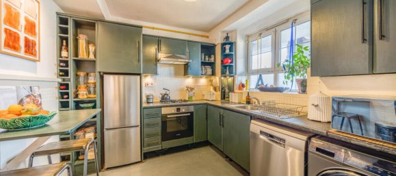 3 bedrooms Apartment in London, United Kingdom No. 7622 6