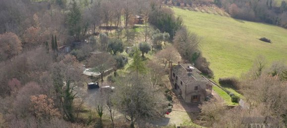 12 rooms House in Monterchi, Italy No. 48891 2