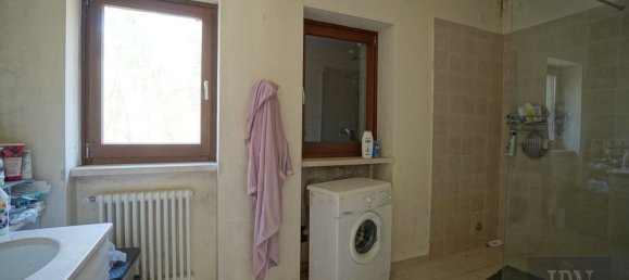 12 rooms House in Monterchi, Italy No. 48891 33