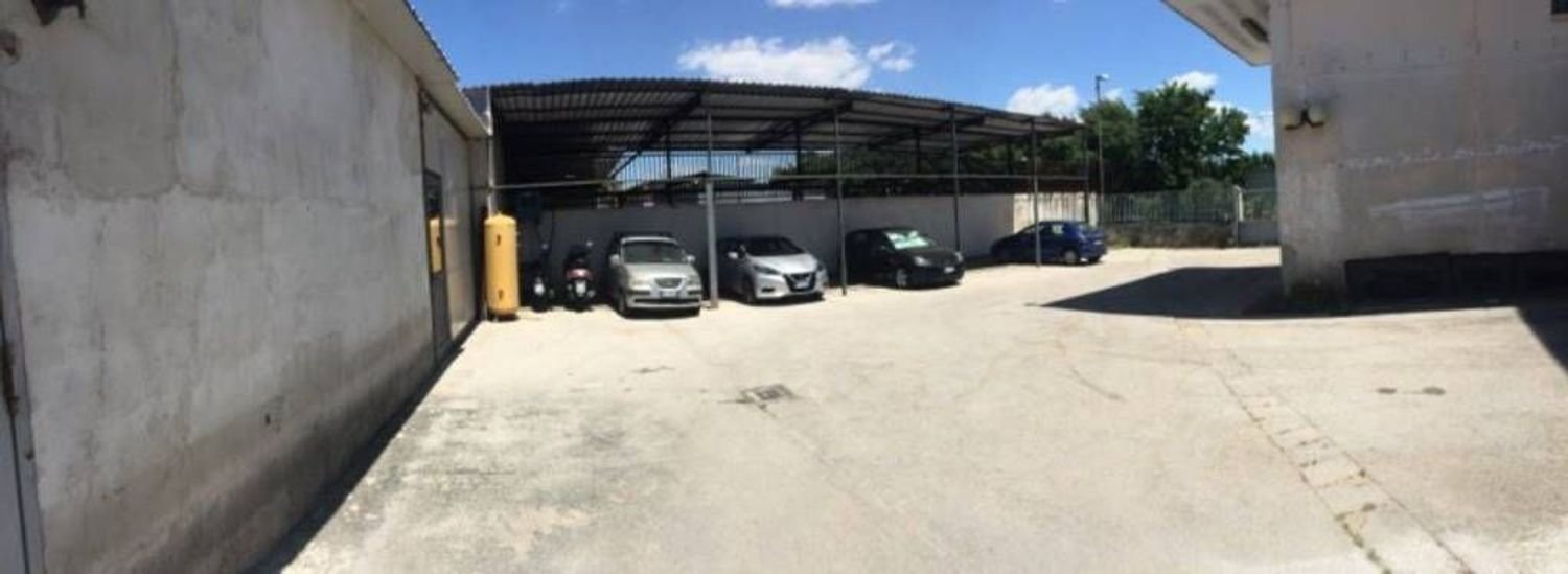 عقار تجاري في Mugnano di Napoli, Italy 373متر مربع رقم 279395