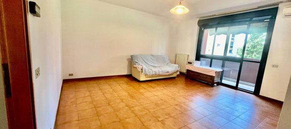 3 rooms Apartment in Settimo Milanese, Italy No. 339040 6