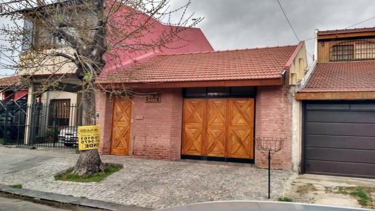 3 bedrooms House in General San Martin, Argentina No. 20887