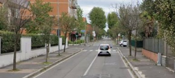 Apartamento de 2 habitaciónes en Cinisello Balsamo, Italy No. 2511 2